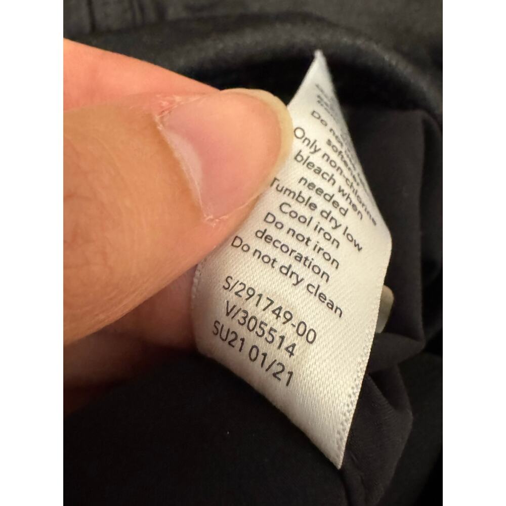 Athleta Women's Mesh Racer Run Short 4” Size Small - Picture 5 of 11
